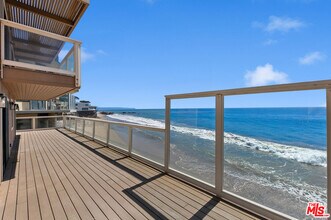 32060 Pacific Coast Hwy in Malibu, CA - Building Photo - Building Photo