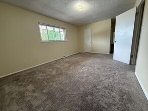12631 W Alameda Dr in Lakewood, CO - Building Photo - Building Photo