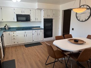 661 S Fulton St in Denver, CO - Foto de edificio - Building Photo