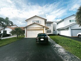 15163 SW 94th Terrace in Miami, FL - Building Photo