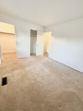 1224 Johnston Dr, Unit Duplex in Aurora, IL - Building Photo - Building Photo