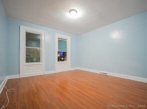 336 Legion Ave in New Haven, CT - Building Photo - Building Photo