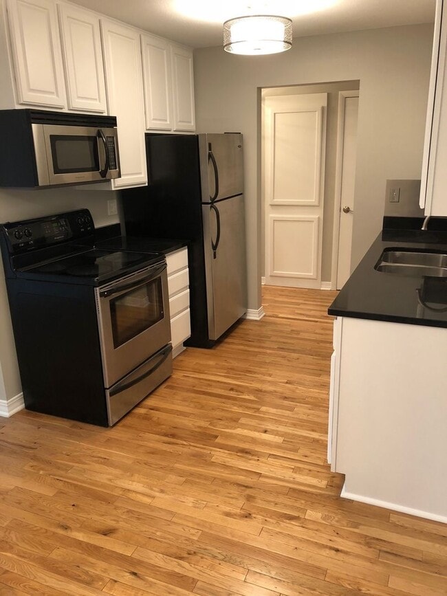 property at 2700 W 44th St