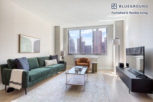 225 E 95th St in New York, NY - Building Photo