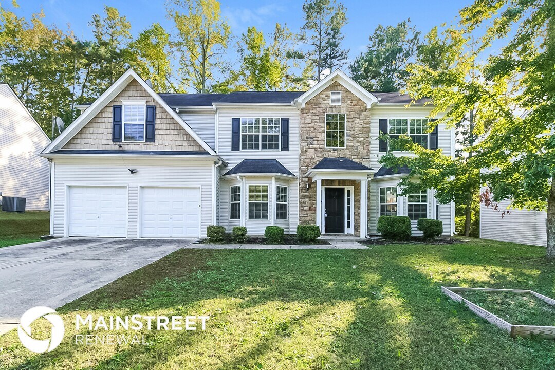 6417 Polar Fox Ct in Riverdale, GA - Building Photo