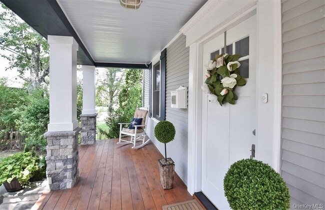 property at 60 Jackson Ave