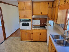 3009 Caldwell Rd NE in Atlanta, GA - Foto de edificio - Building Photo