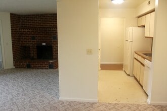 1034 Blue Ridge Dr in Harrisonburg, VA - Building Photo - Building Photo