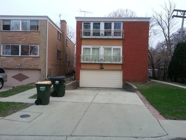 property at 3821 Morse Ave