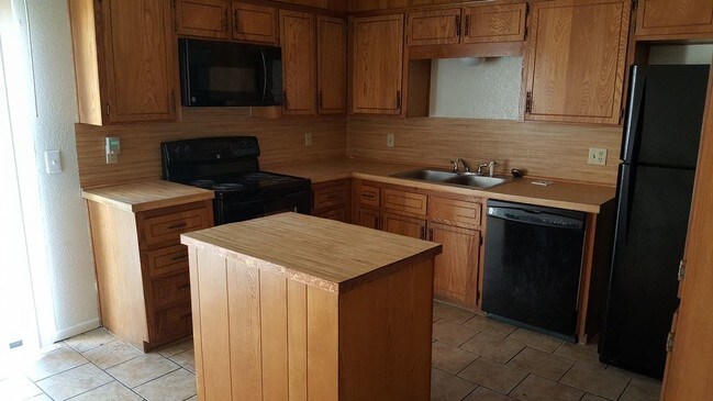 3403 Victoria Cir in Killeen, TX - Building Photo - Building Photo