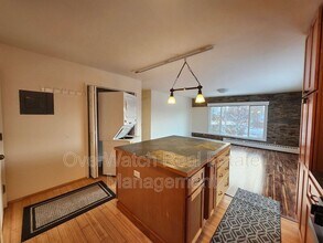 140 Eagle St in Anchorage, AK - Building Photo - Building Photo