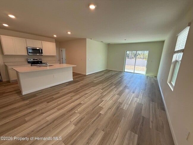 10455 Tucker Rd in Brooksville, FL - Building Photo - Building Photo