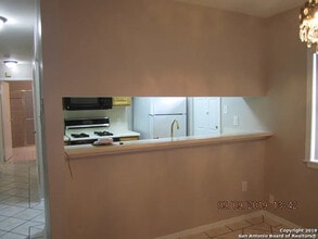 7234 Marble Creek Dr in San Antonio, TX - Building Photo - Building Photo