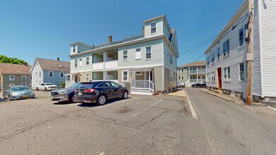 5 Ropes St, Unit 2 in Salem, MA - Building Photo - Building Photo