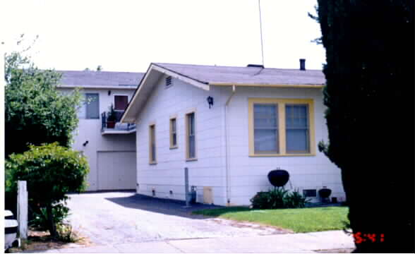 634 Fulton St in Redwood City, CA - Building Photo - Building Photo