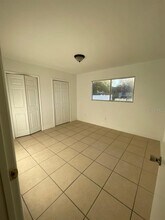 516 E Rosewood Ln in Tavares, FL - Building Photo - Building Photo