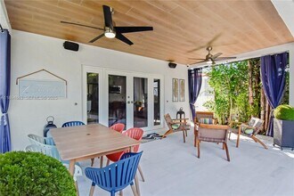 14441 S Biscayne River Dr in Miami, FL - Building Photo - Building Photo