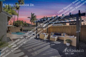 826 Hollowbrook Dr in Brentwood, CA - Building Photo - Building Photo