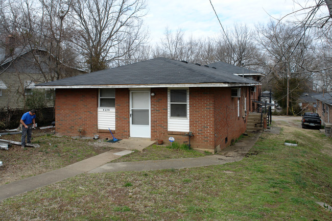 2210 Morena St in Nashville, TN - Building Photo - Building Photo