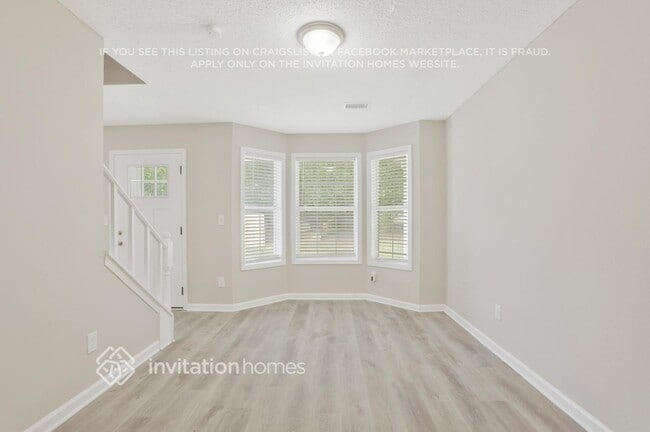 3785 Cypress Pointe Dr in Union City, GA - Building Photo - Building Photo