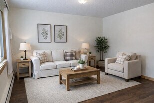 625 2nd Ave W in West Fargo, ND - Building Photo