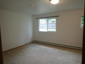 17432 Coronado St in Anchorage, AK - Building Photo - Building Photo