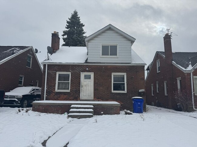 property at 11092 Engleside St