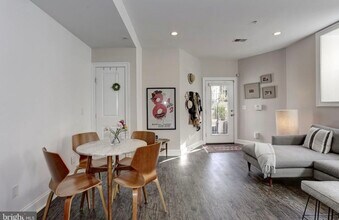 12 S St NE in Washington, DC - Building Photo - Building Photo