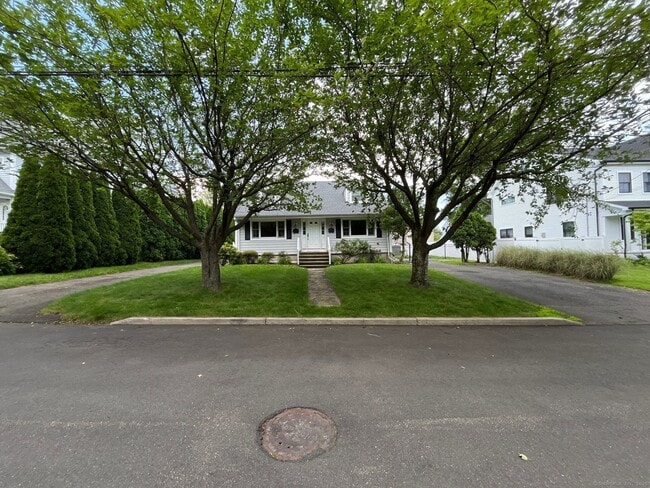 property at 174 Country Rd