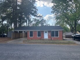 1201 S Highland Ave in Tyler, TX - Building Photo