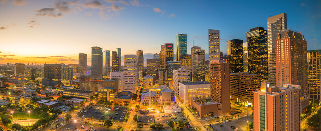 Casas Alquiler en East Houston, TX