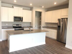 6117 Grand Sonata Ave in Lutz, FL - Building Photo - Building Photo