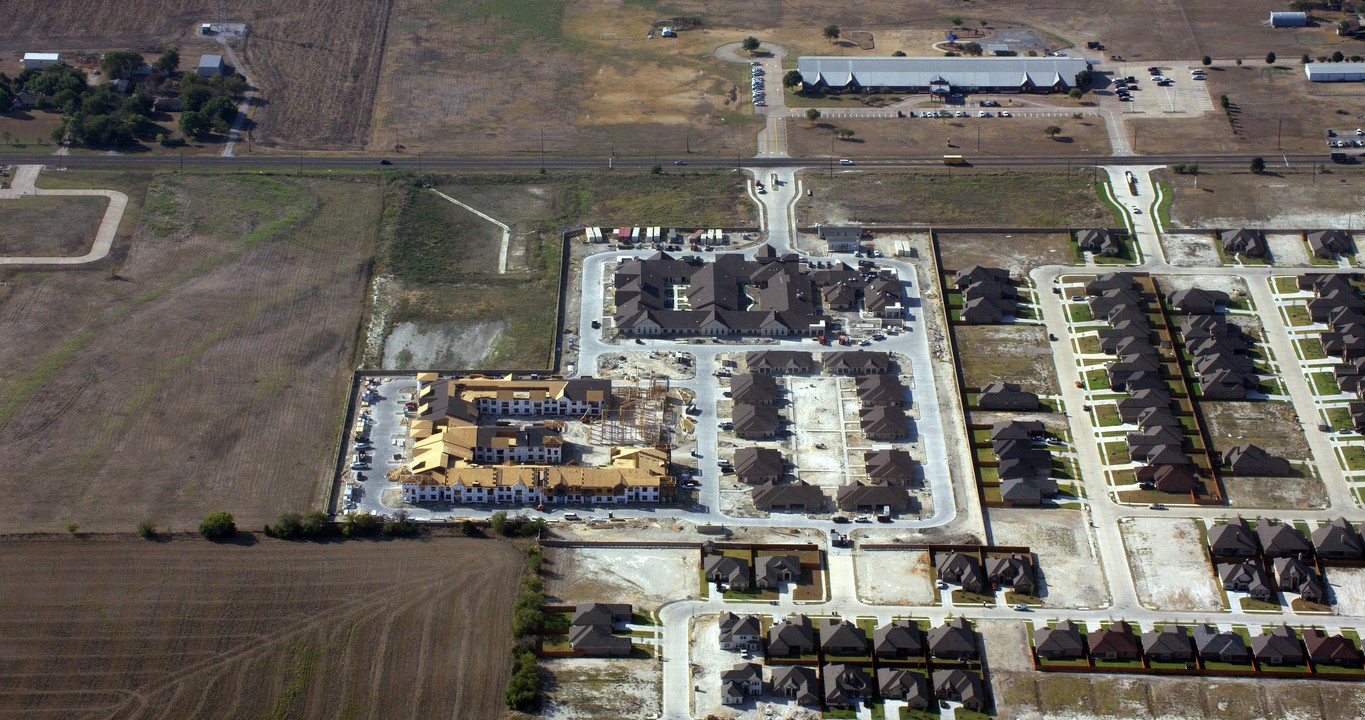 Arabella of Red Oak in Red Oak, TX - Building Photo