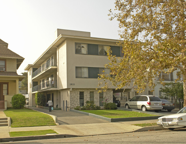 1835 S Van Ness Ave in Los Angeles, CA - Building Photo - Building Photo