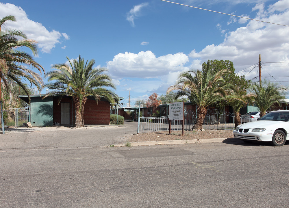 2120 N Treat Ave in Tucson, AZ - Building Photo