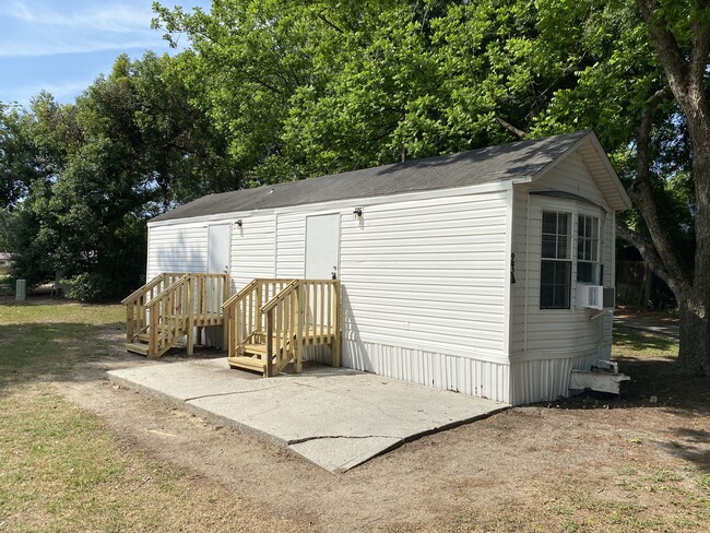 property at 9588 NE Jacksonville Rd