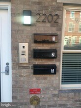 2202 Christian St in Philadelphia, PA - Building Photo - Building Photo