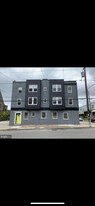 5245 Pennsgrove St in Philadelphia, PA - Building Photo