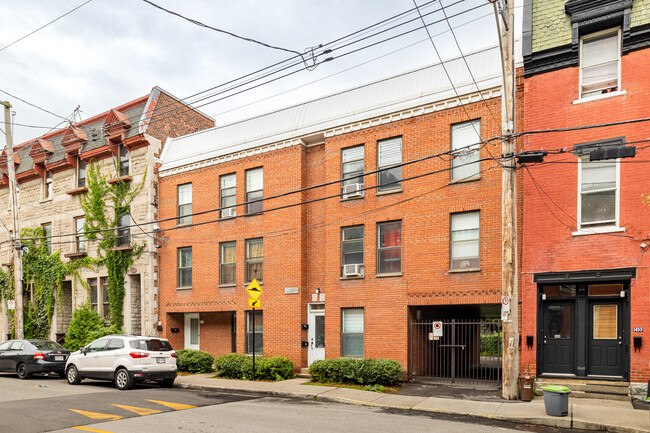 1477-1485 La Fontaine Rue in Montréal, QC - Building Photo - Primary Photo