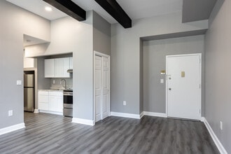 Cobbler Lofts in Newton, NJ - Building Photo - Interior Photo