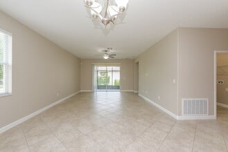 14279 Blue Dasher Dr in Riverview, FL - Foto de edificio - Building Photo