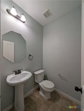 248 Oak Creek Way in New Braunfels, TX - Building Photo - Building Photo