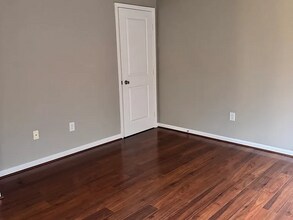 2444 Ogden Way in Lexington, KY - Building Photo - Building Photo