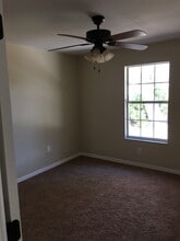 26 Aston Cir in Ormond Beach, FL - Foto de edificio - Building Photo