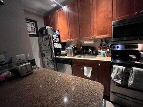 19 Garrison St, Unit 2 in Boston, MA - Building Photo - Building Photo
