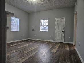 367 Martin Luther King Jr Dr in Georgetown, KY - Building Photo - Building Photo