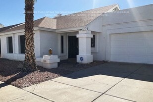 3231 E Wescott Dr in Phoenix, AZ - Building Photo