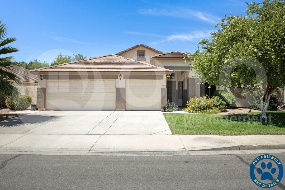 1396 E Galveston St in Gilbert, AZ - Building Photo