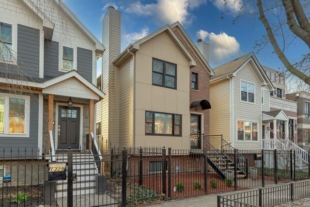 1327 N Bell Ave in Chicago, IL - Foto de edificio