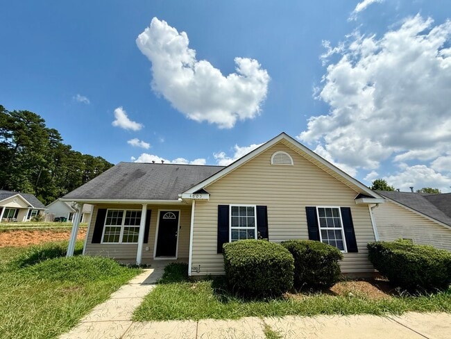 property at 4605 Palm Breeze Ln